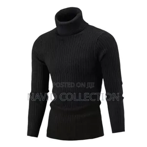 Black Pullneck