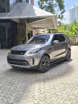 Land Rover Discovery HSE 4x4 2018 Gray