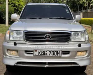 Toyota Land Cruiser 2003 Silver
