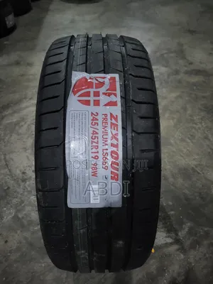 245/45r19 Zextour