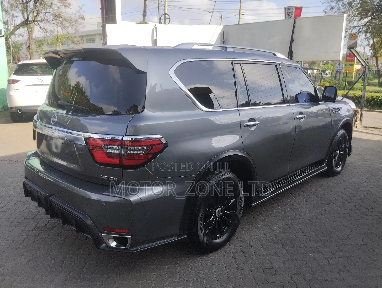 Nissan Patrol 2017 Gray