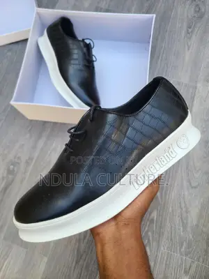Brogues Casual by Timberland
