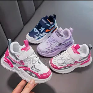 Unisex Sneakers