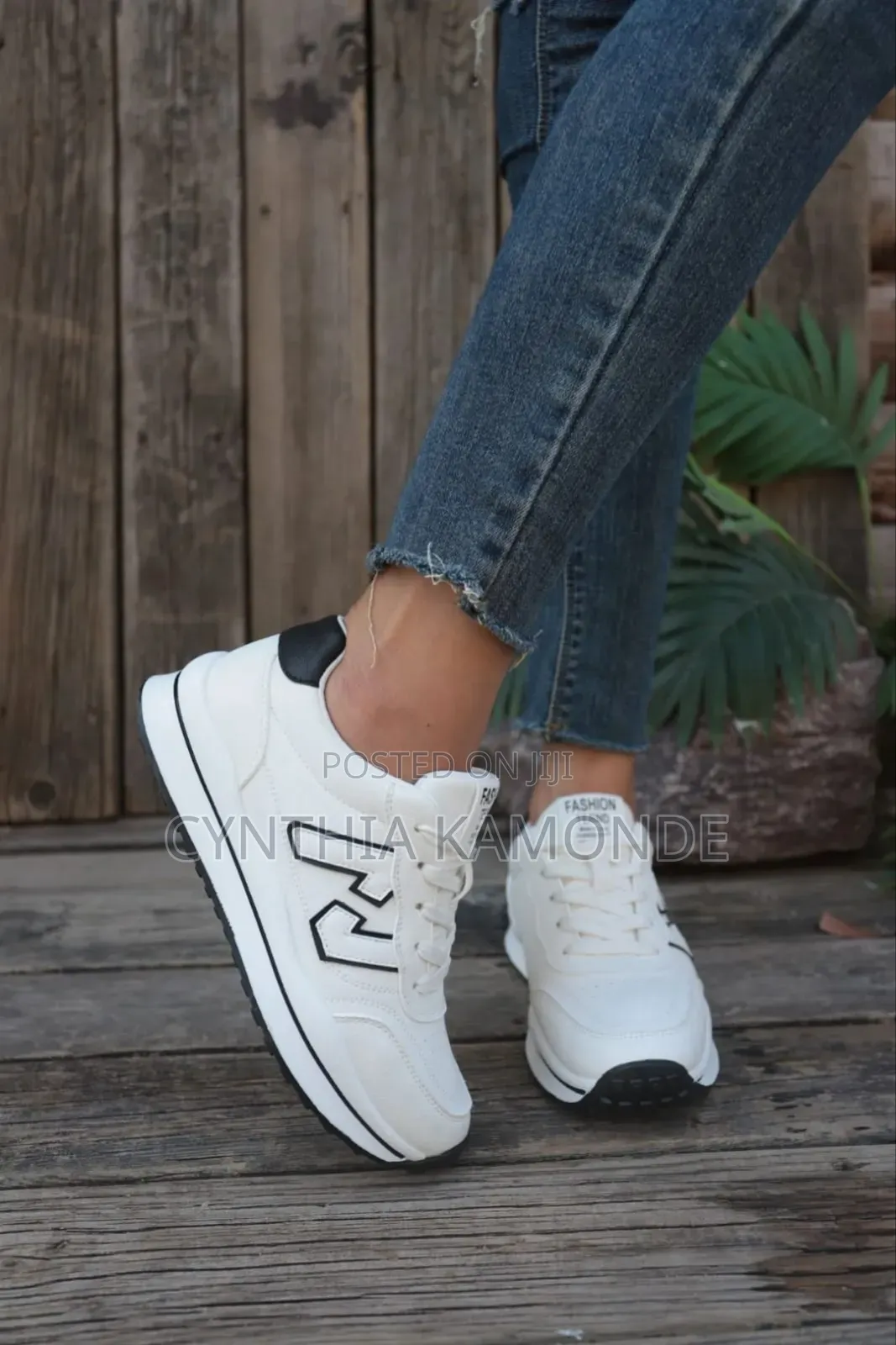 Classy Ladies Sneakers