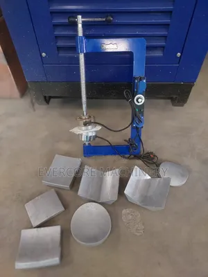 Commercial Truck Vulcanizing Machine With Accessories.