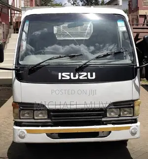 Isuzu Elf NHR