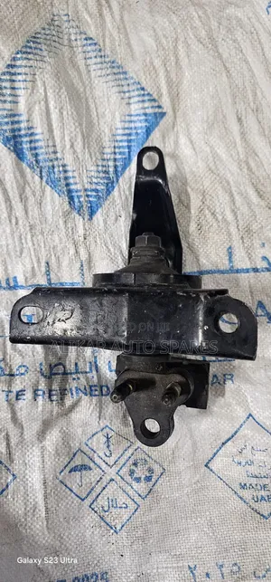 Toyota Corolla Engine Mount