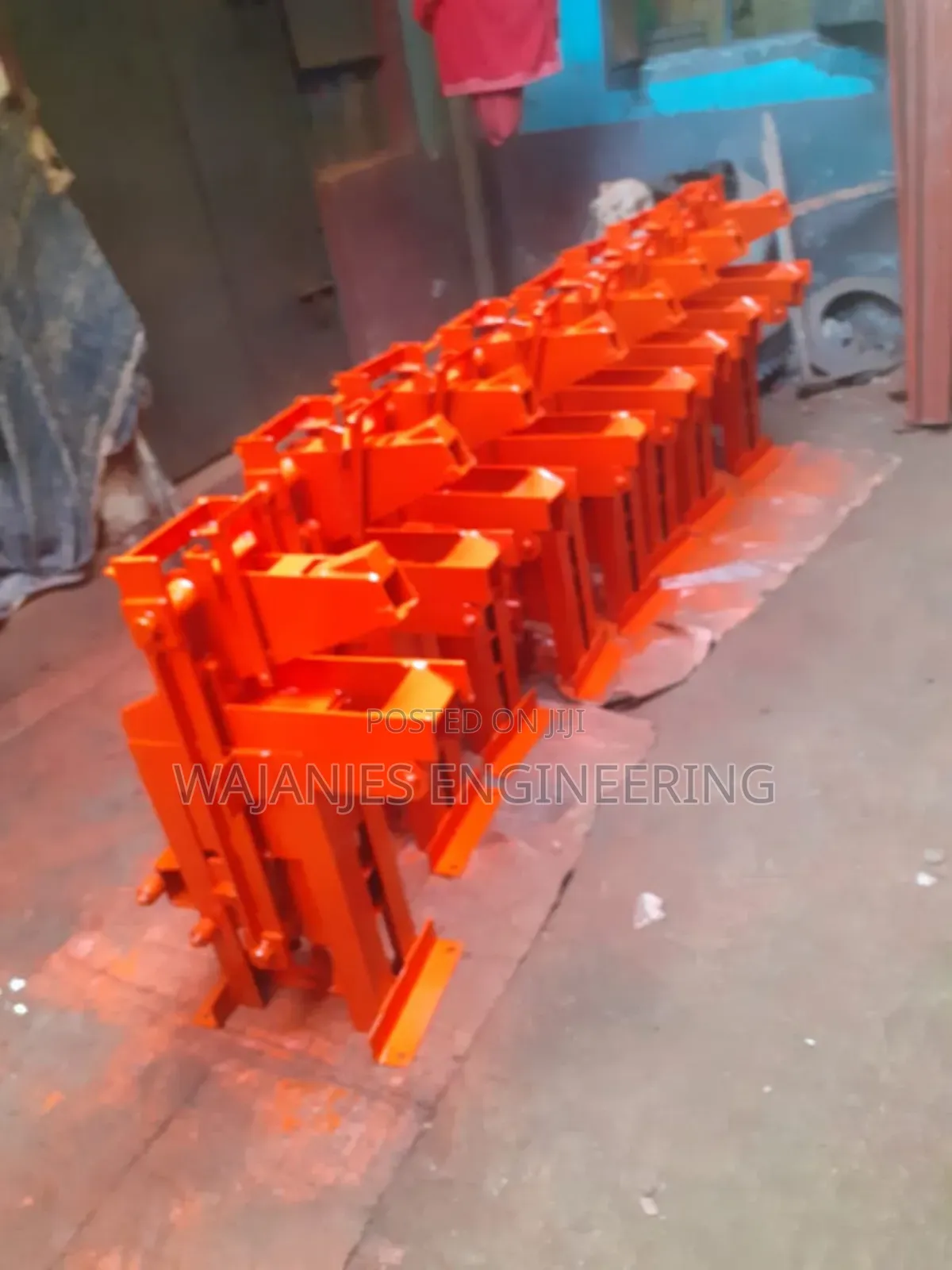 Interlocking Bricks Making Machine