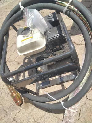 Brand New Honda Vibrator(45mm Poker)