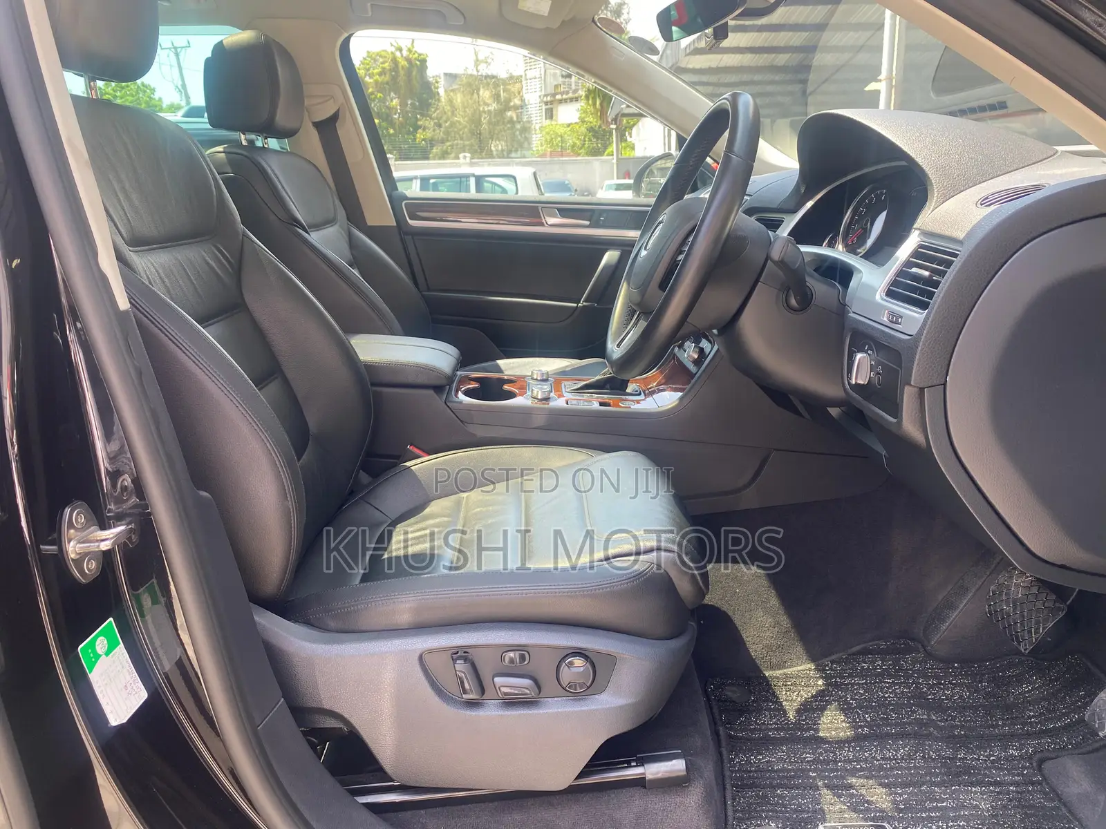 Volkswagen Touareg 2017 Black