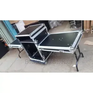 16 Units Flight Rack With 2 Tables In Kenya
