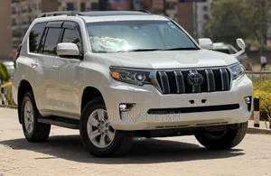 Toyota Land Cruiser Prado 2019 White
