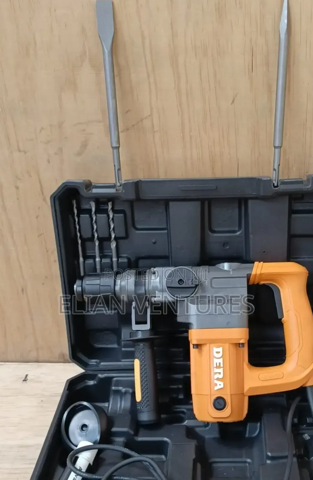 Brand New Dera Rotary Hammer