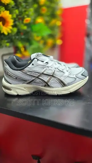 Asics Gel White Silver Brown