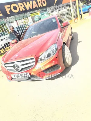 Mercedes-Benz E250 2016 Red
