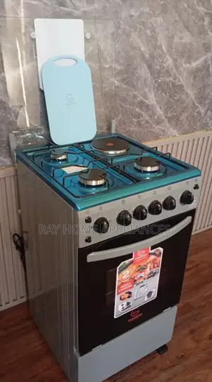 Eurochef Free Standing 3 Gas +1 Electric Cooker Free Chopping Board.