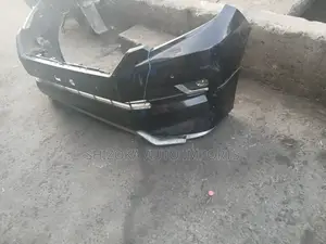 Toyota Land Cruiser Prado Tx Front Bumper (2015)