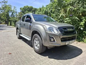Isuzu D-MAX 2019 Gray