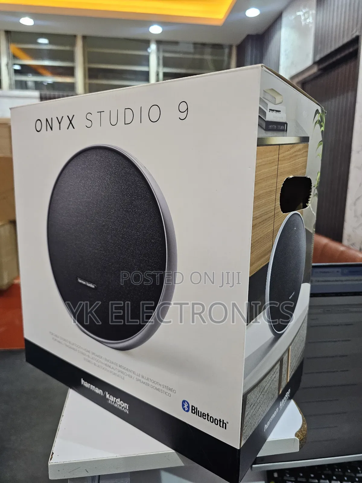 Harman Kardon Onyx Studio 9 Bluetooth Speaker