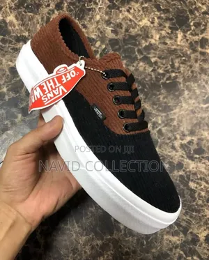 Vans Sneakers