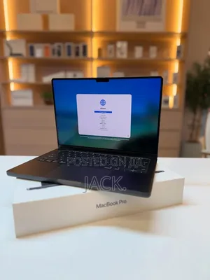 Laptop Apple MacBook Pro 2025 M5 24GB Apple M5 SSD 1T