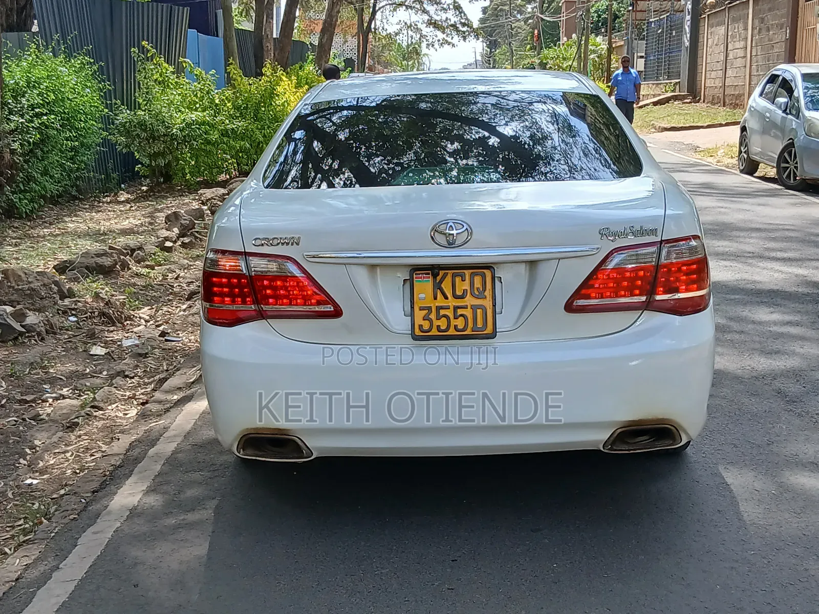 Toyota Crown 2012 White