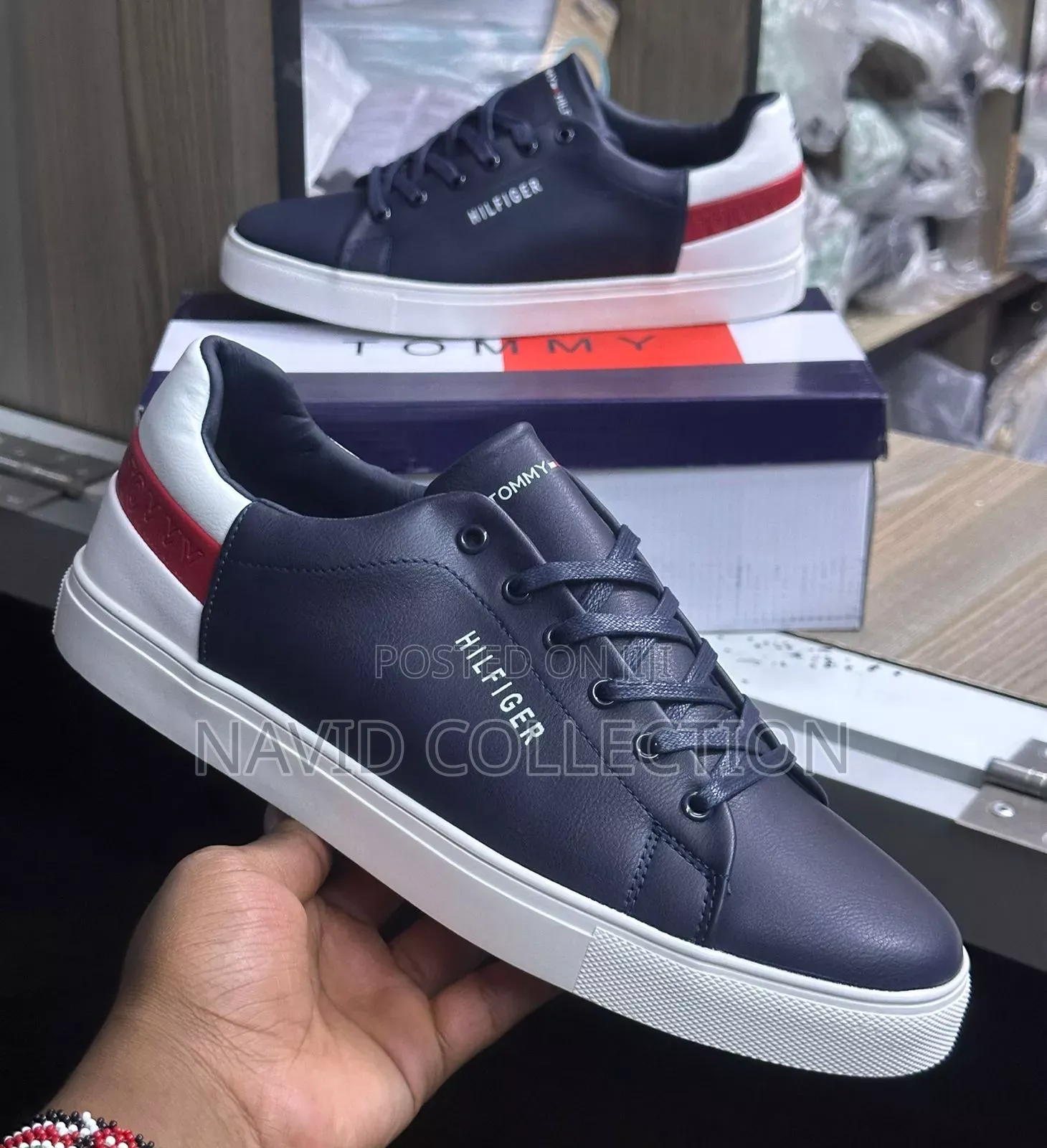 Tommy Hilfiger