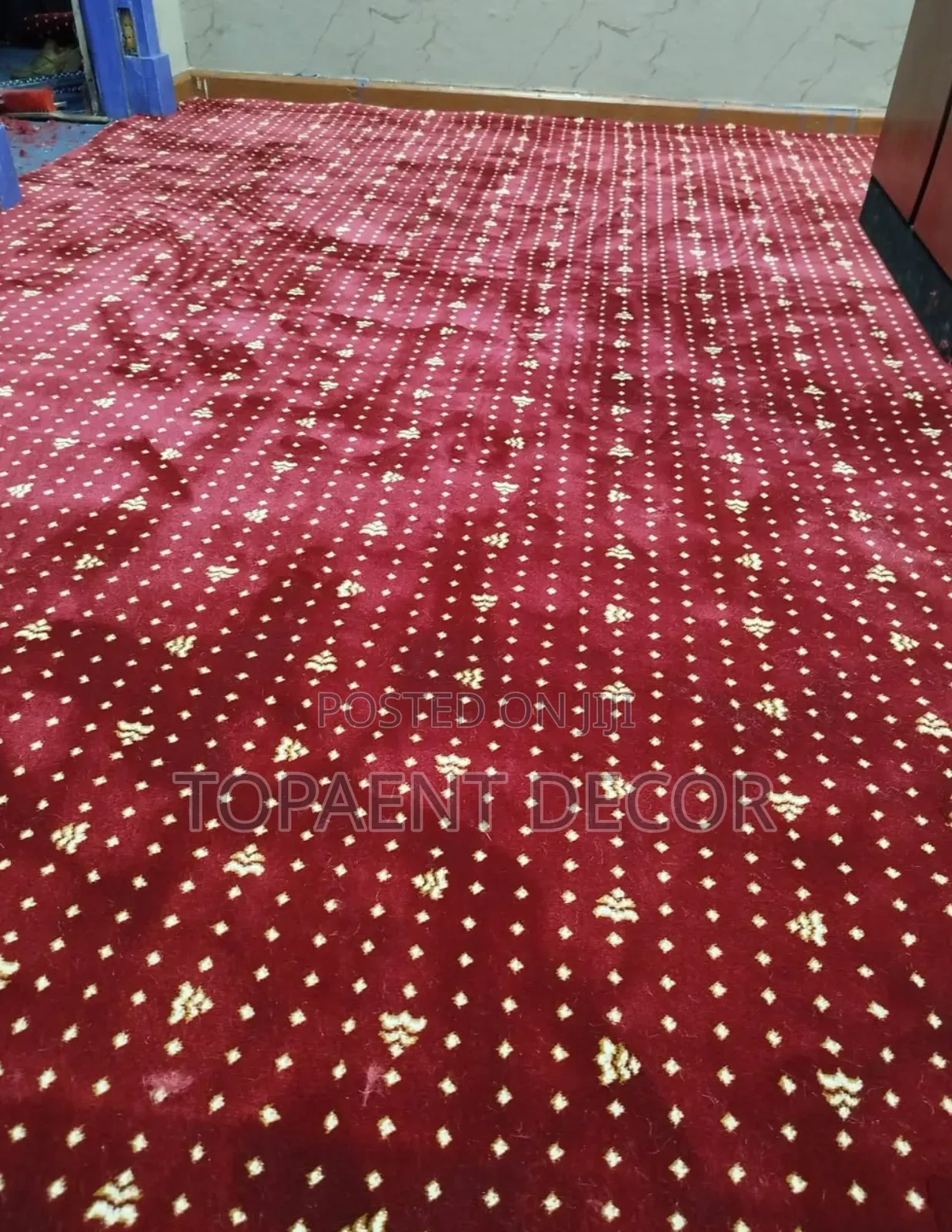 Maroon Themed Custom Fit Wall To Wall Carpets