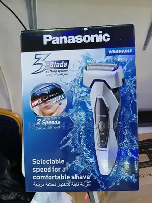 The Panasonic Es-Ert3-S 3-Blade Wet/Dry Electric Shaver.