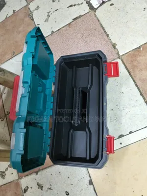 Total Empty Tool Box 17 Inches Lockable