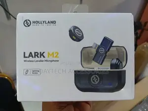 Hollyland Lark M2 Wireless Microphone With Lightning Connector
