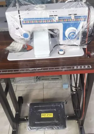 Embroidery Sewing Machine With Table