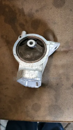 Engine Mount Honda Hybrid Fit Shuttle 2012 Gp2