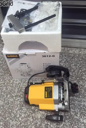 Dewalt Electric Wood Router