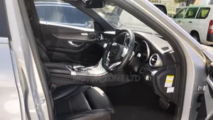 Mercedes-Benz C200 2016 Silver