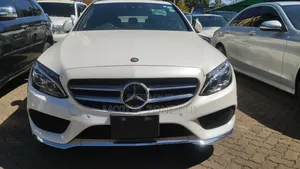 Mercedes-Benz C200 2016 White