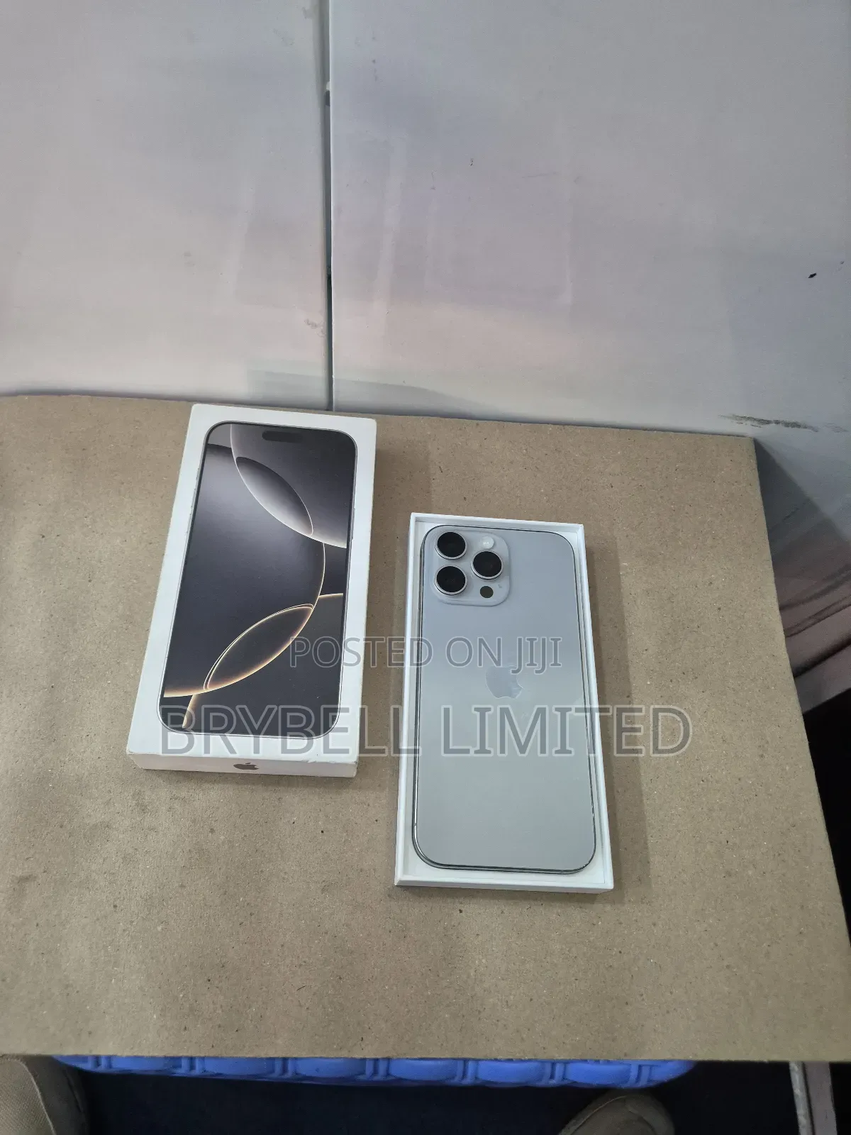 Apple iPhone 16 Pro Max 256 GB Gray
