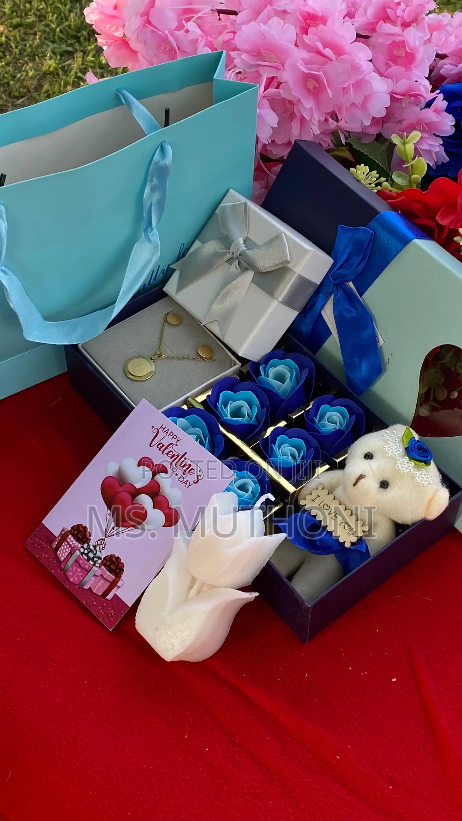  Valentines Scented Candle Ladies Gift Pack 