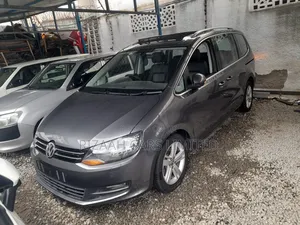 Volkswagen Sharan 2017 Gray