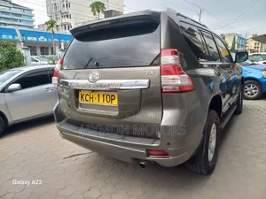 Toyota Land Cruiser Prado 2016