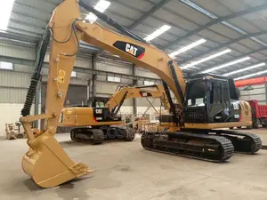 Slightly Used Cat 320d