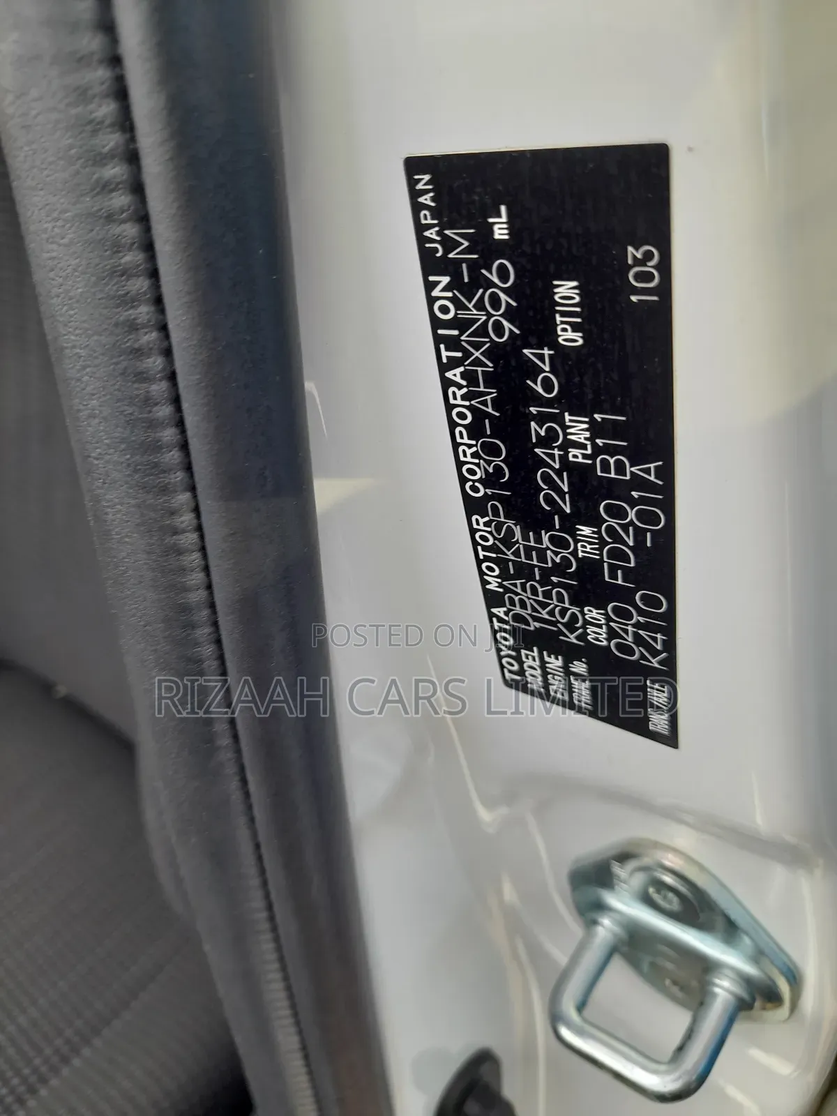 Toyota Vitz 2018 White