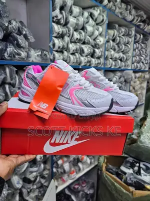New Balance 530 Pink