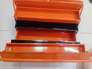 21" Metal Toolbox
