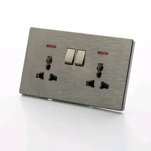 Twin Socket