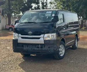 Toyota HiAce 2019 Black