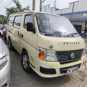 Nissan Caravan 2012 Yellow