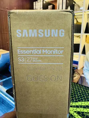 Samsung Essential Monitor S3 27-Inch