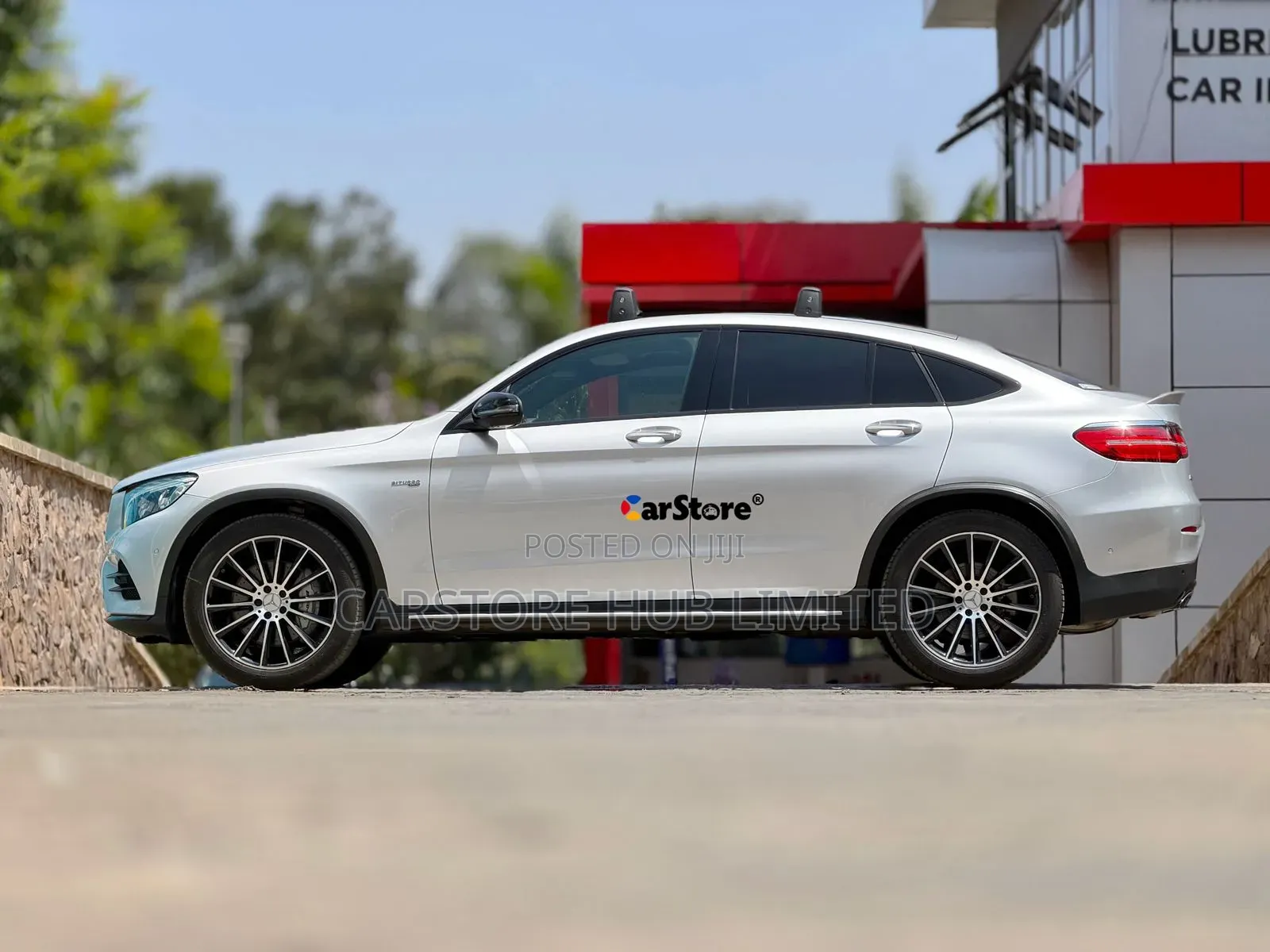 Mercedes-Benz GLC-Class 2018 Silver