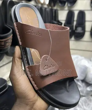 Black Clarks / Fendi Sandals Size 40-45